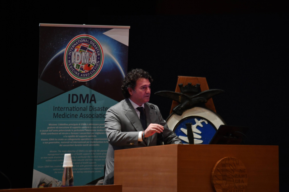 23IDMA1952